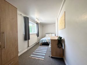 Photo 19- click for photo gallery